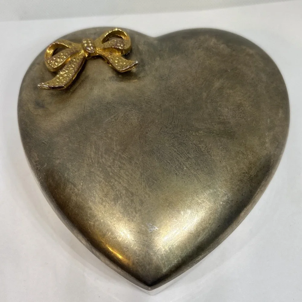 Silver Plated Heart Shaped Golden Bow Jewelry Trinket Box With White Lining